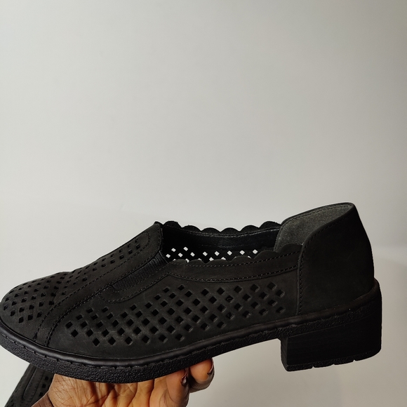 Jenny by Ara Black Loafer - Picture 6 of 8